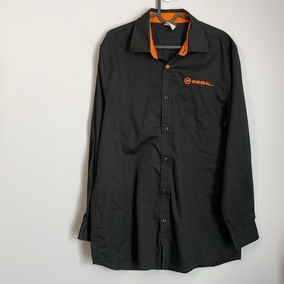 Regal Movie Theater Barco Uniforms Black Button Up Embroidered Shirt size M - Picture 1 of 16